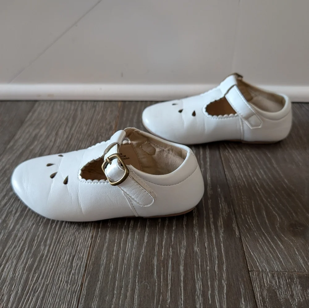 Felix & Flora $15 felix