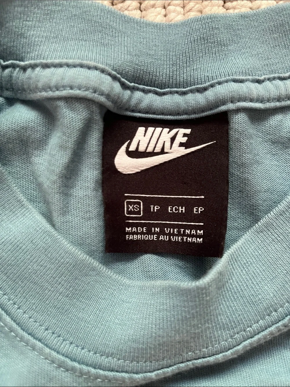 Nike cropped shirt