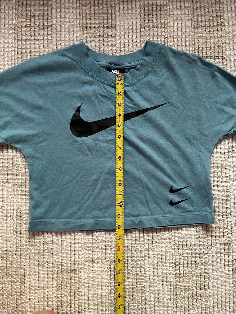 Nike cropped shirt