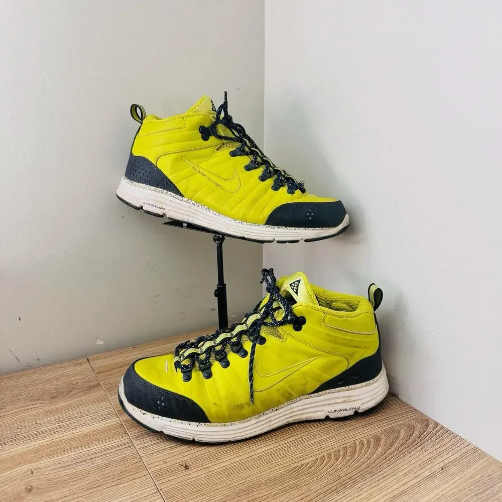 Nike ACG Lunar MacLeay boots bright yellow Men’s Size 10.5