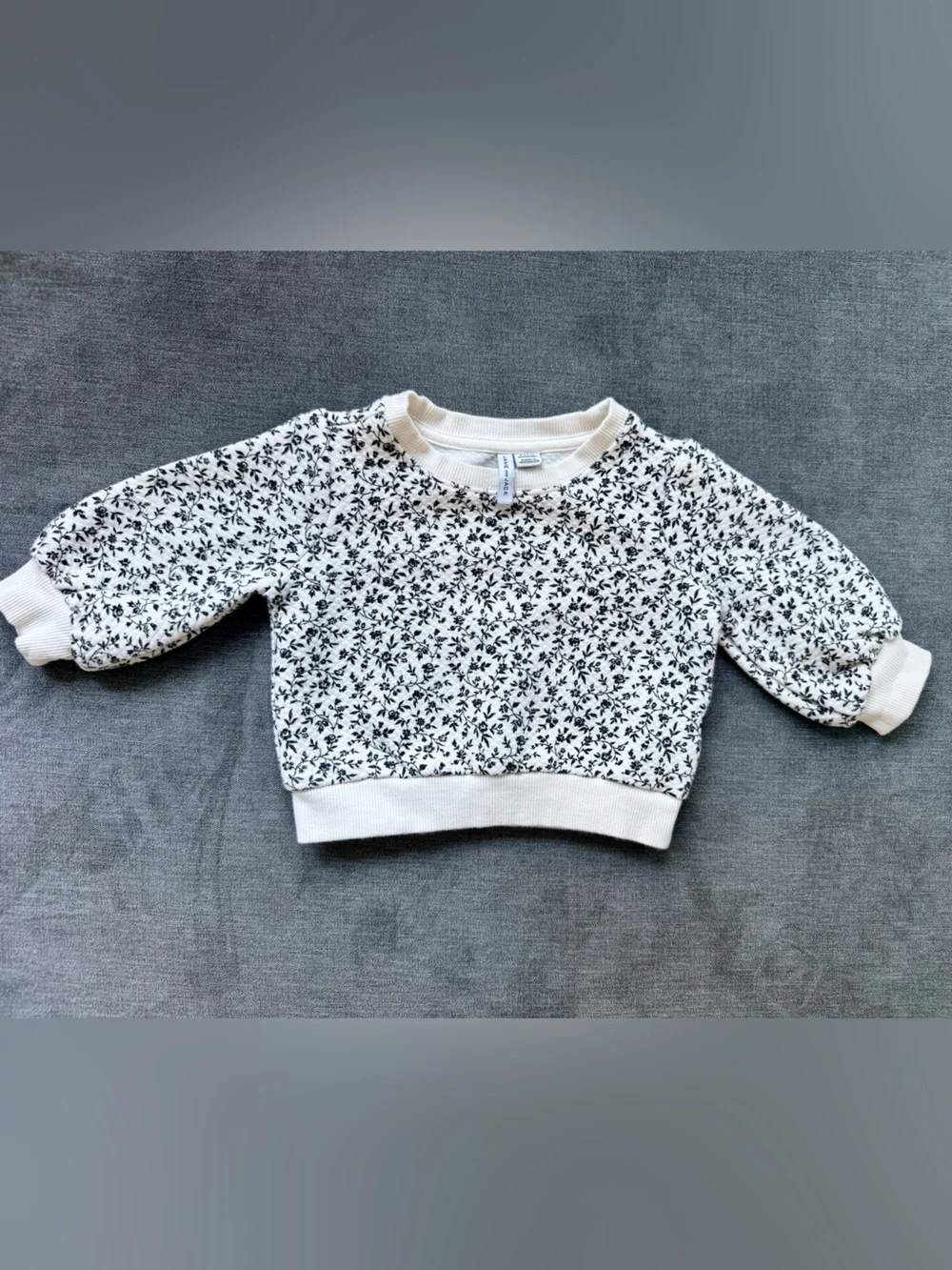 Janie and Jack Baby Floral Sweatshirt & Jogger Set - Black & Cream 6-12 months