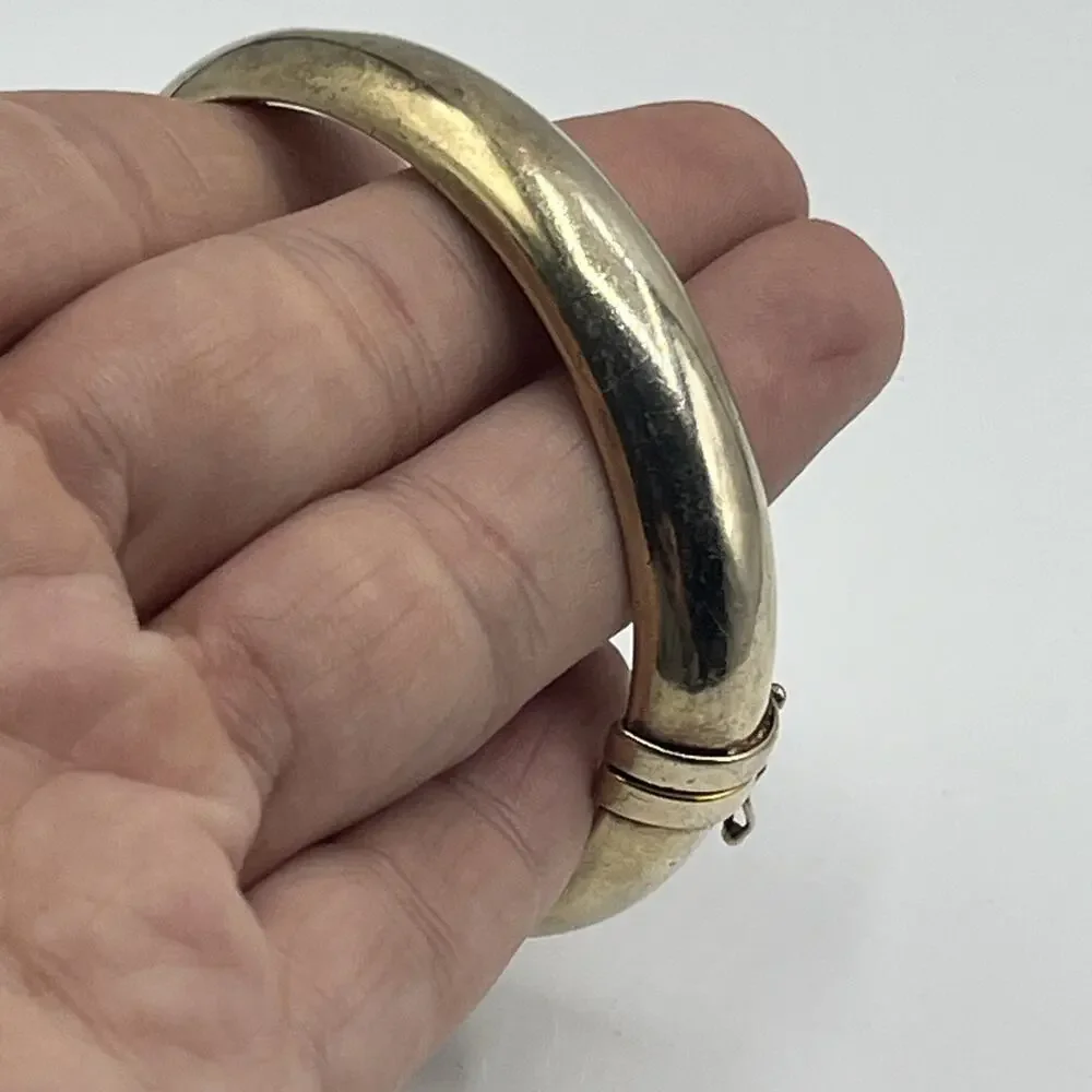 Unbranded sterling silver