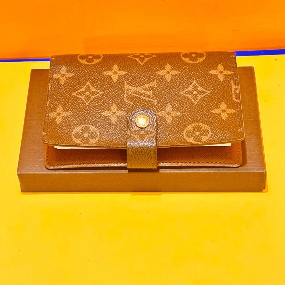 Louis Vuitton Brown Monogram Canvas Snap Wallet/Agenda