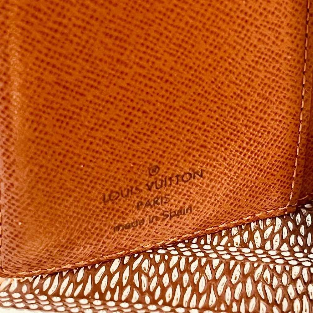 Louis Vuitton monogram classic luxury