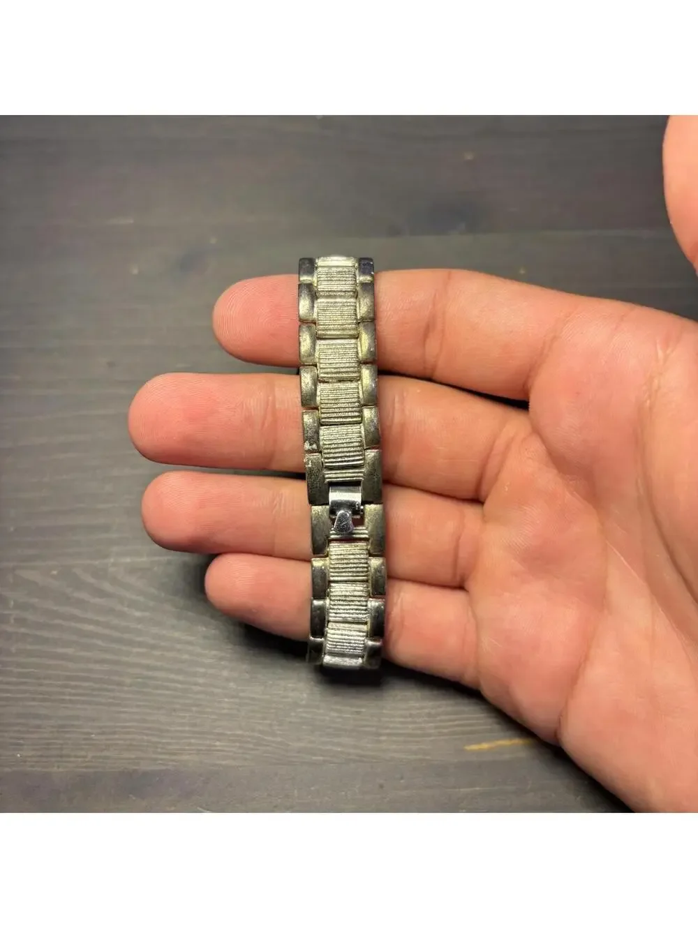 American Vintage battery can