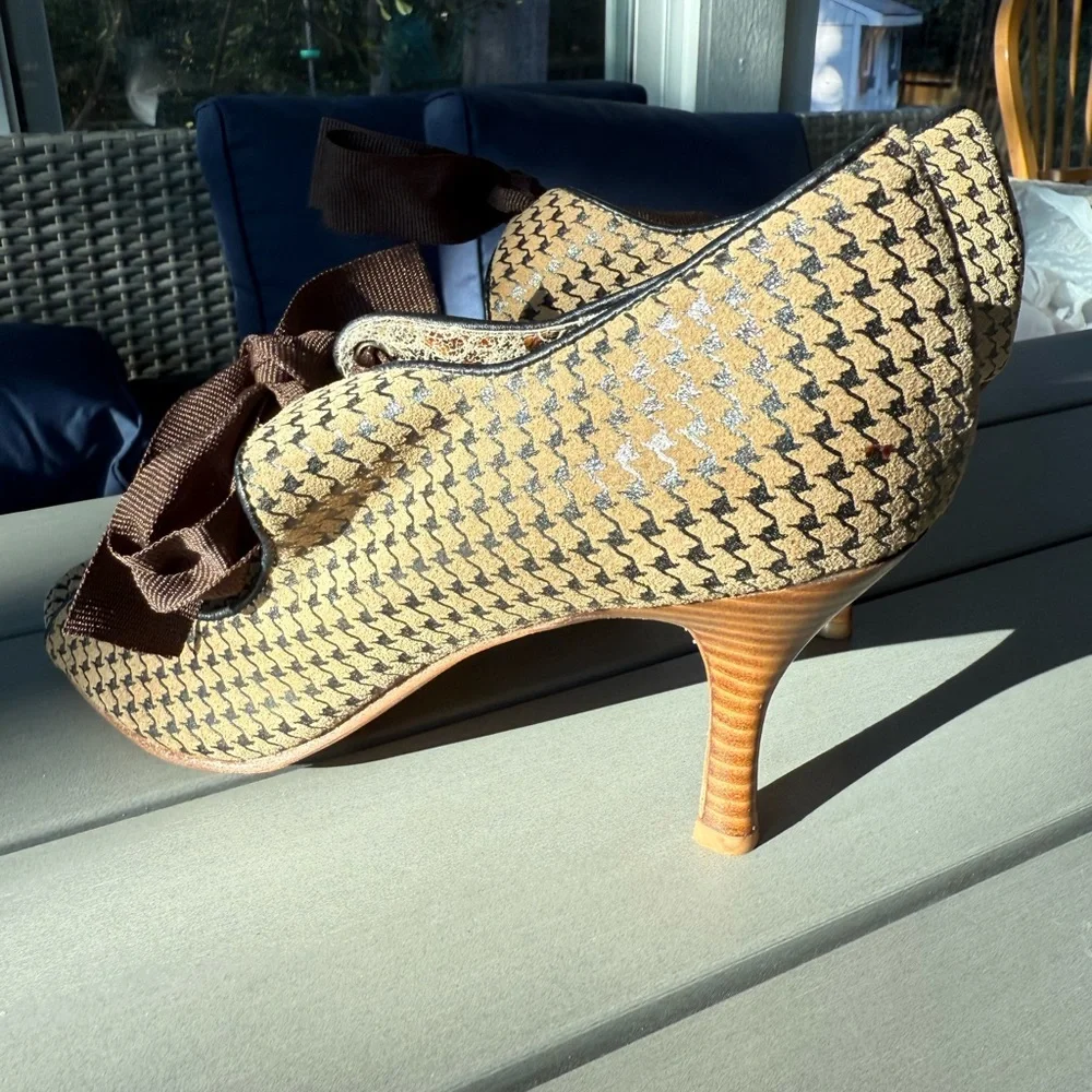 Ginger G chic footwear