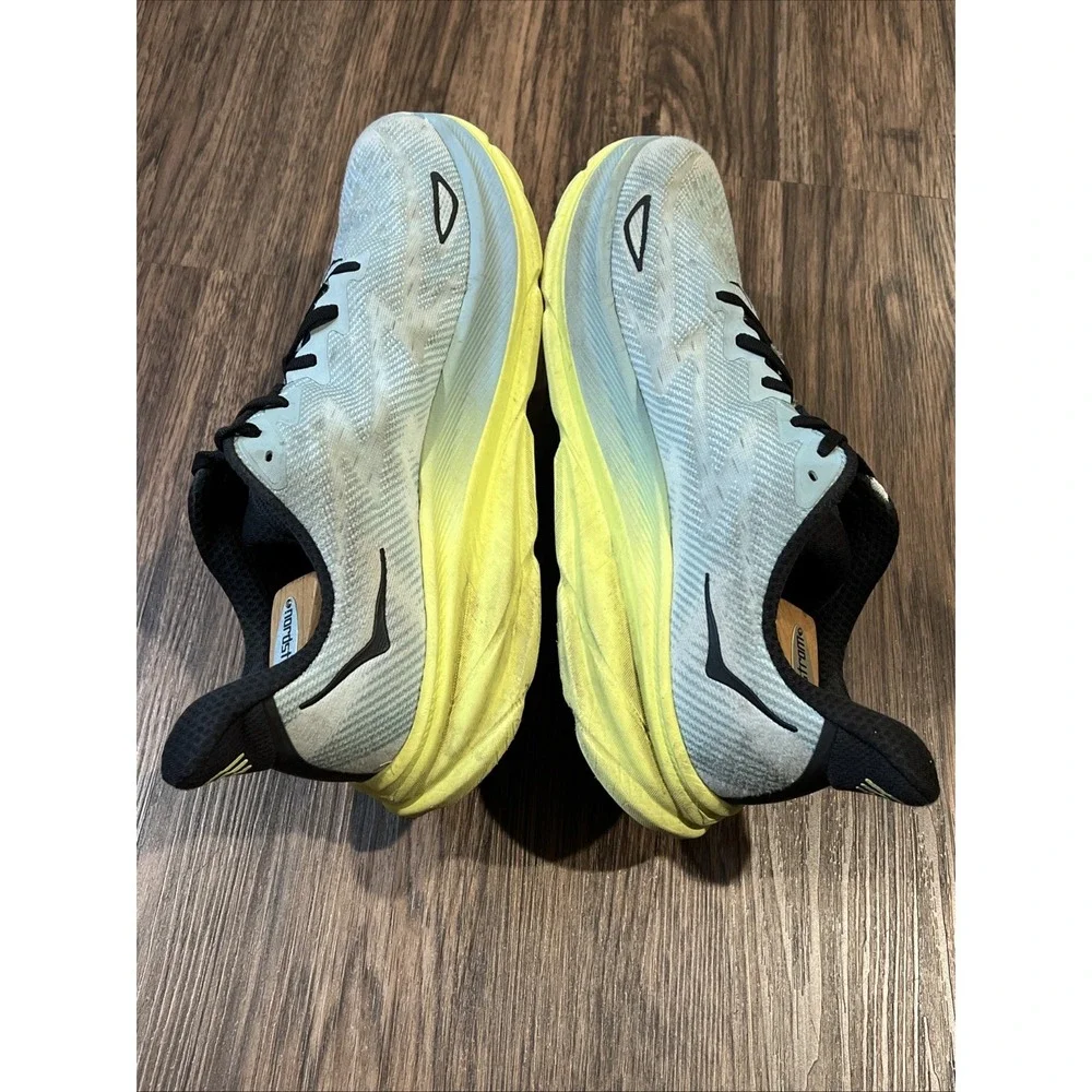 Hoka One One 🙏 see