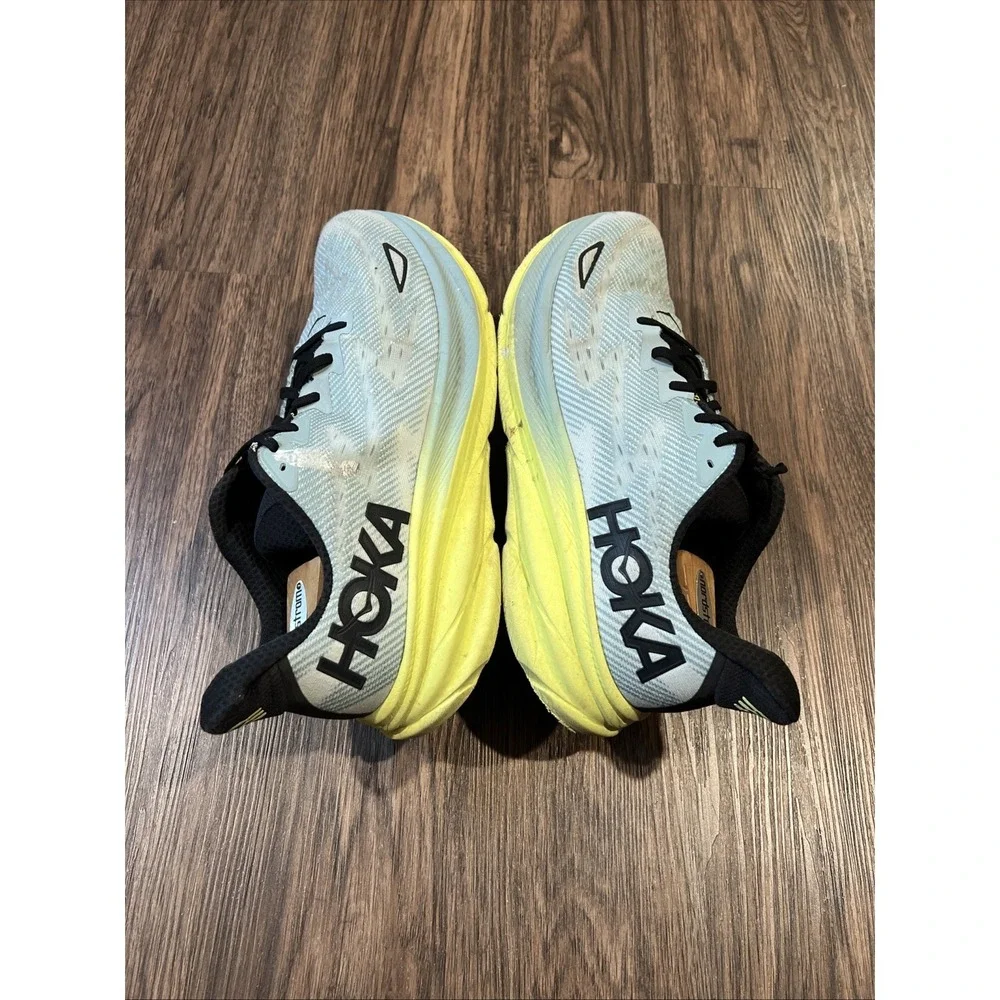 Hoka One One 🙏 see