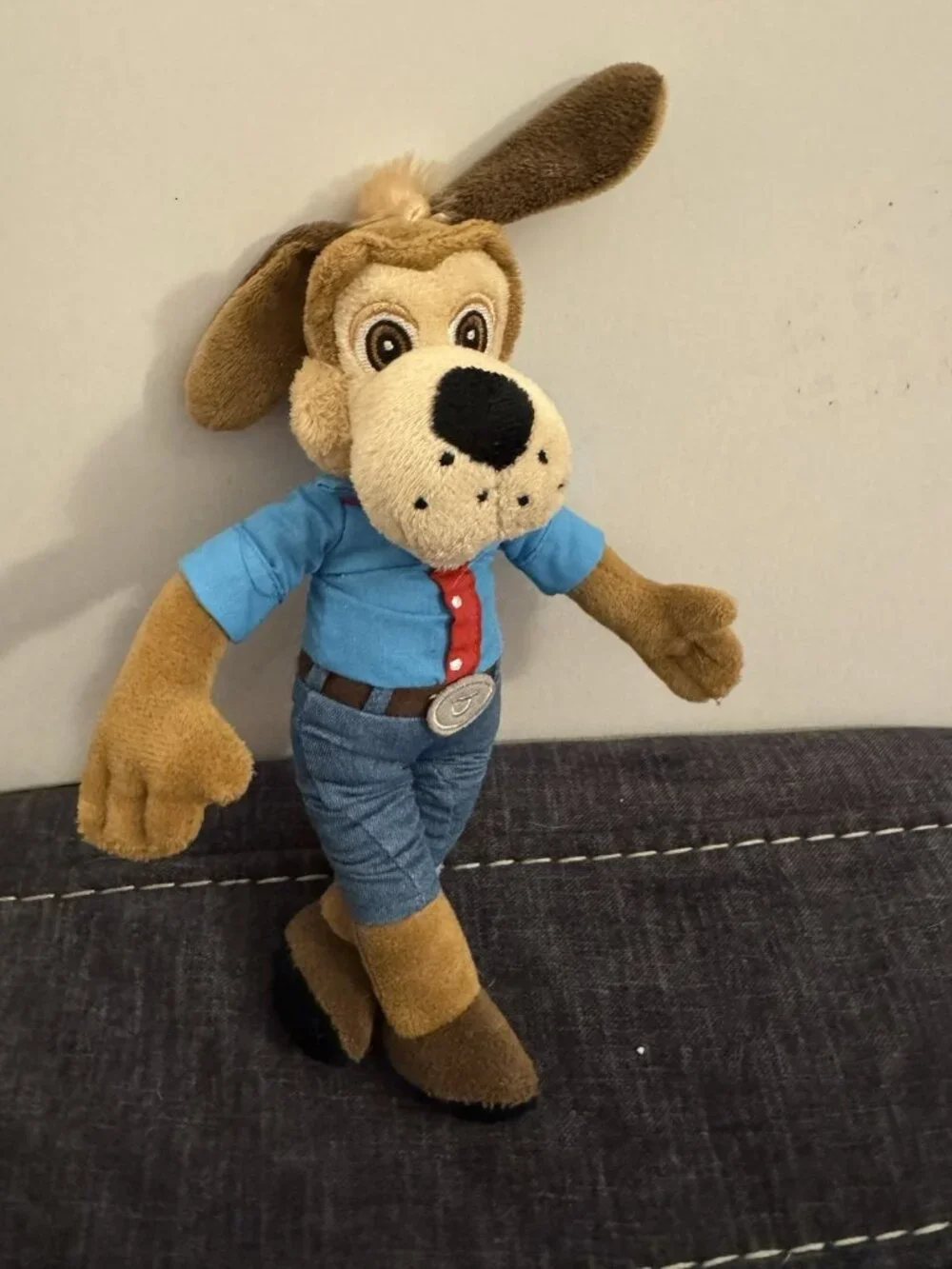 2016 Chuck E Cheese Jasper T. Jowls 9