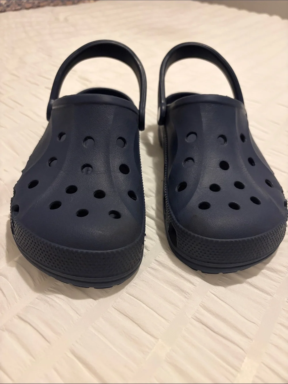 CROCS  Men’s SZ 8 / Women’s SZ 10 Navy Classic Clog