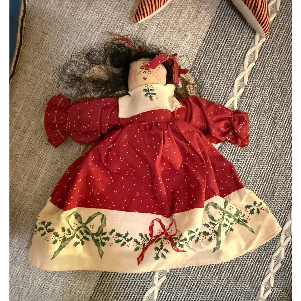 N/A charming primitive