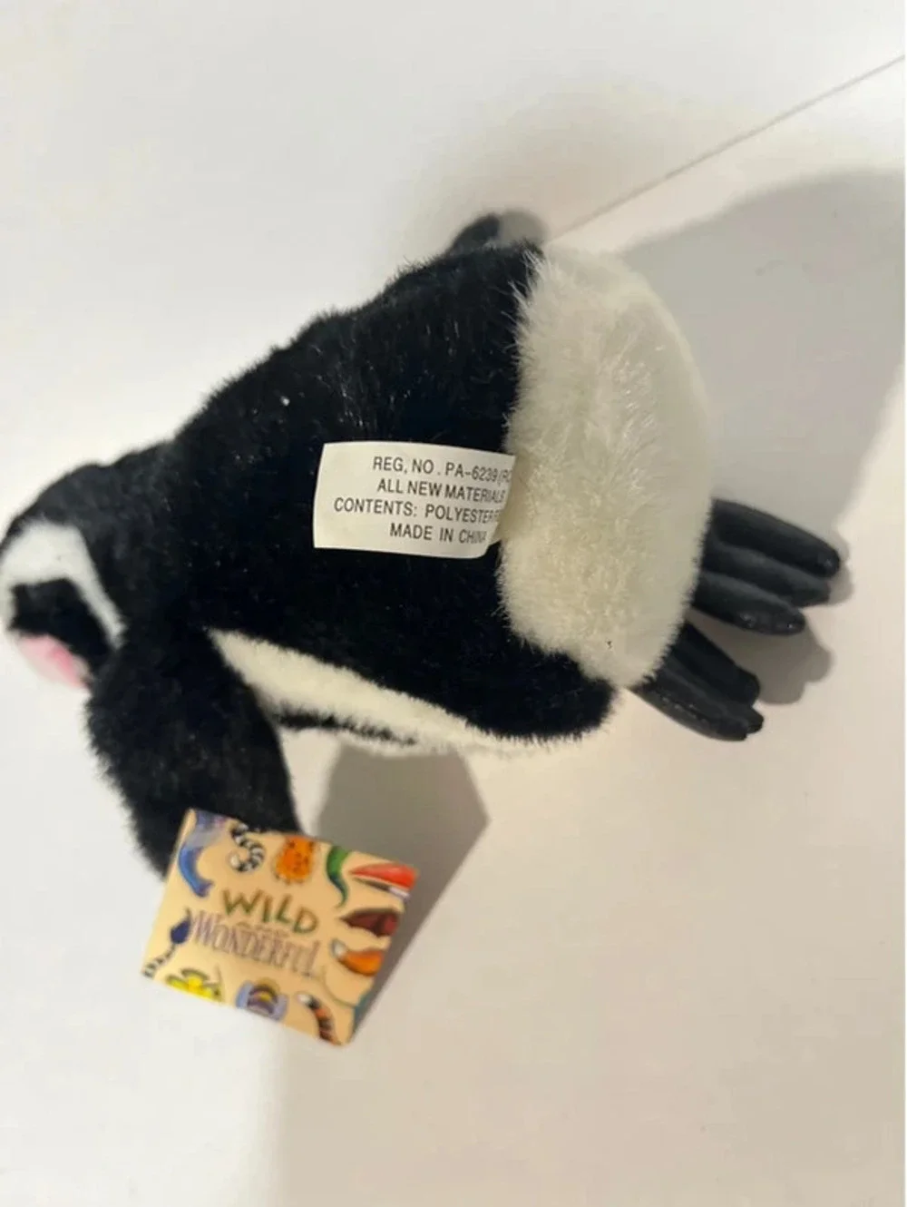 Wildlife Artists Back White Penguin Plush 1999 7 Inch Stuffed Animal Toy Vintage