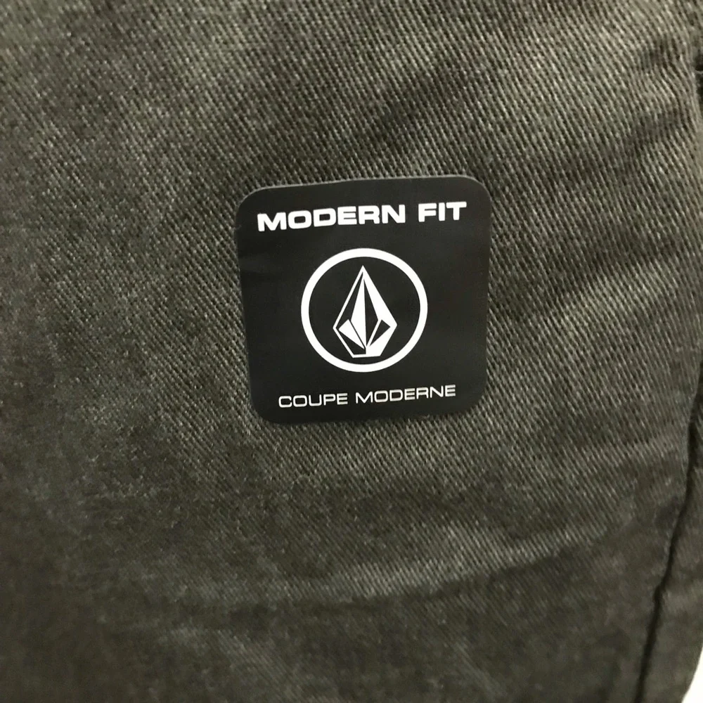 Volcom vmonty shorts
