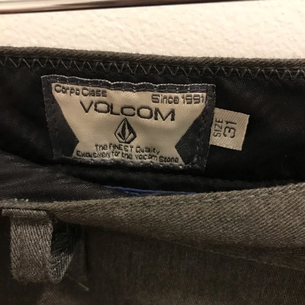 Volcom vmonty shorts