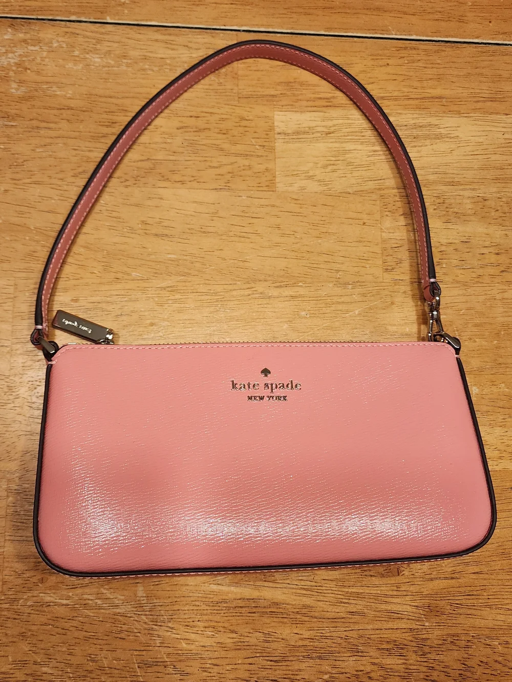 kate spade essentials logo top