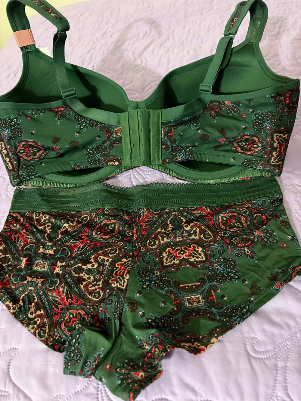 Cacique Green Paisley Sculpted Bra & Boy Short Set