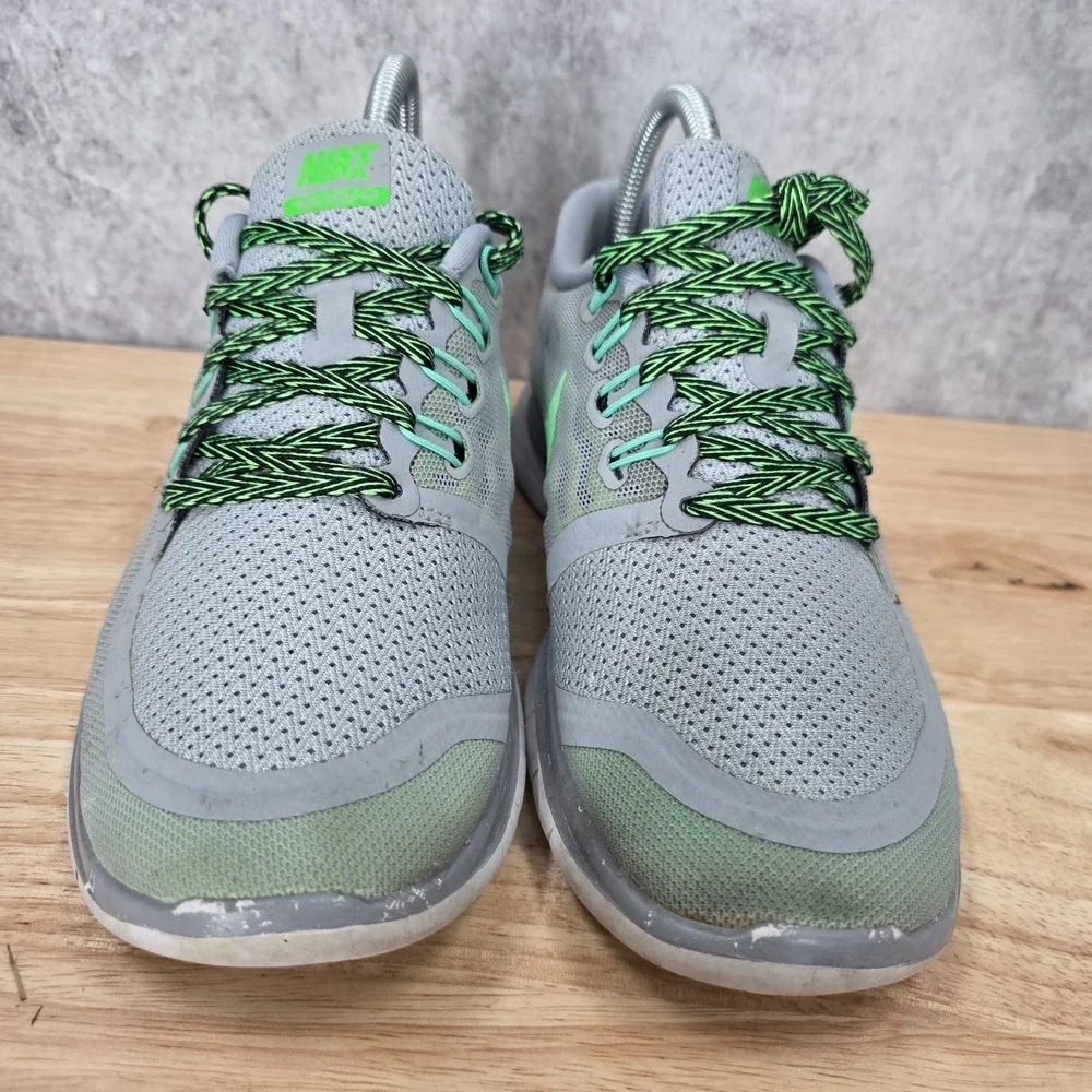 Nike performance follow day