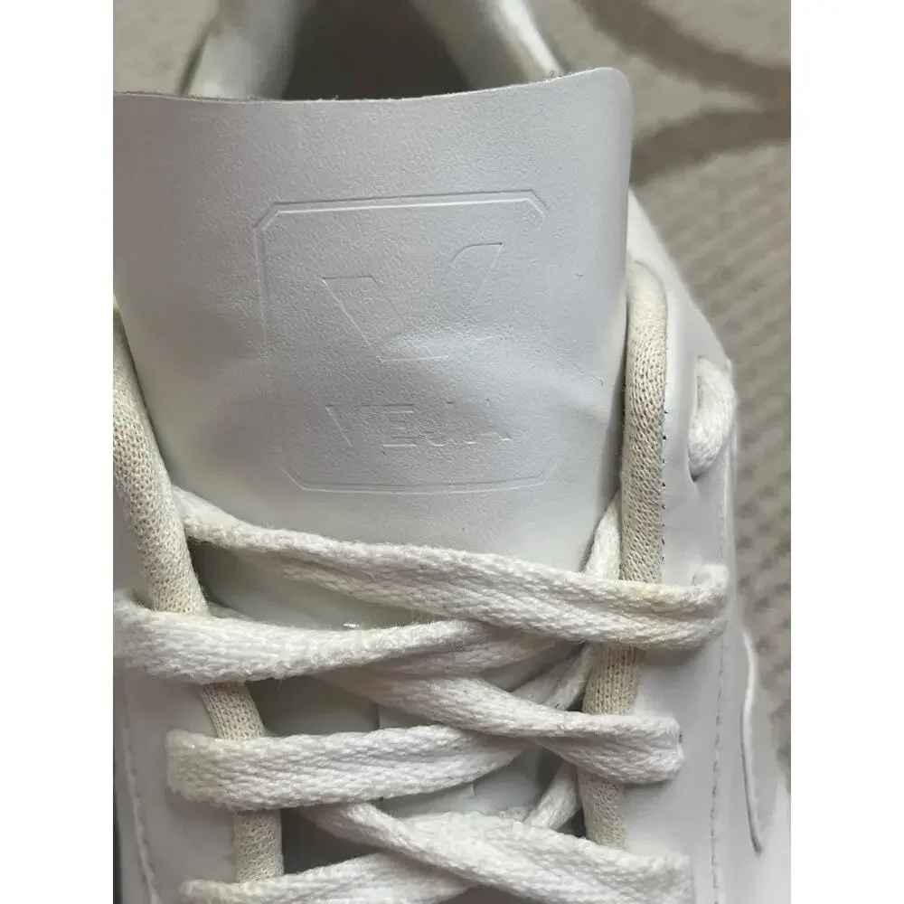 Veja 10 sneakers