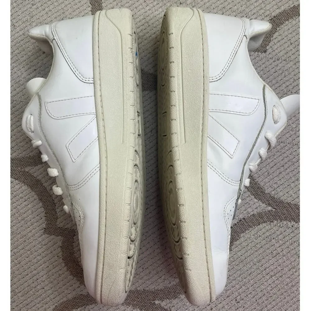 Veja 10 sneakers