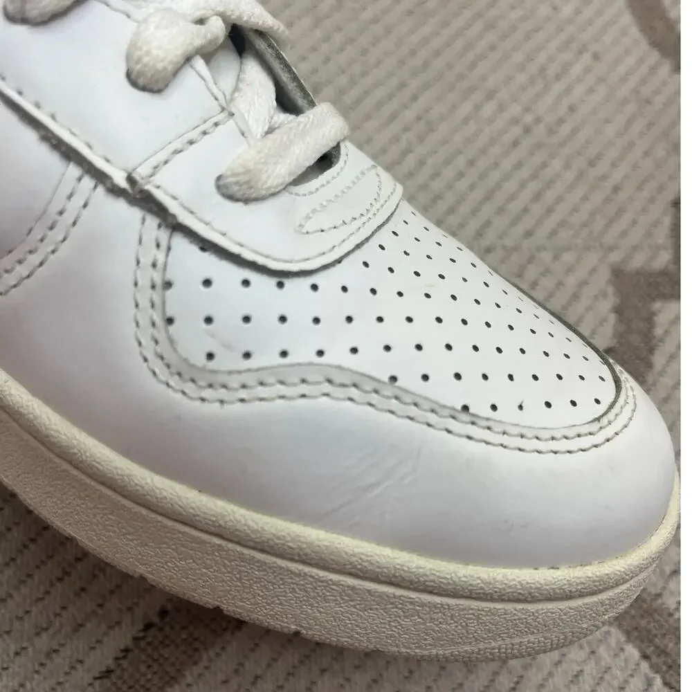 Veja 10 sneakers