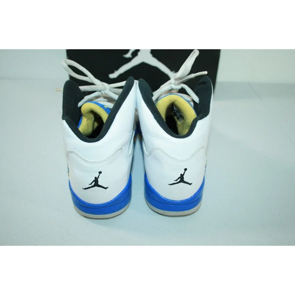 Nike retro can check