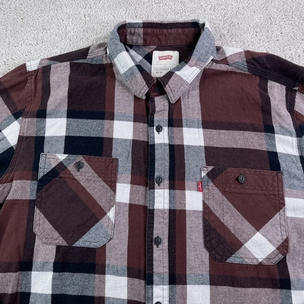 Levis up sale