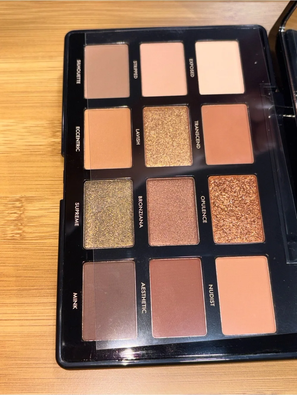 Artist Couture Neutral Eyeshadow Palette - Gold, Bronze & Warm Browns NEW