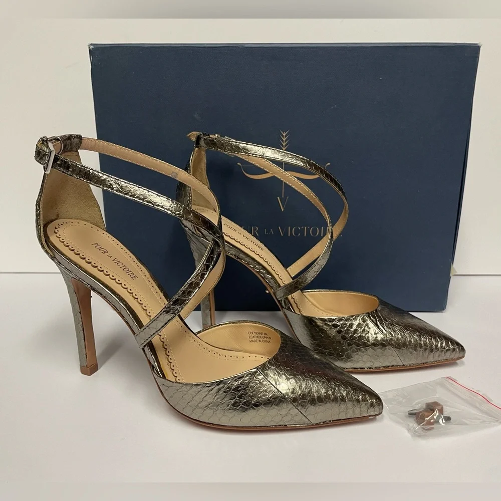 Pour La Victoire material store 4”