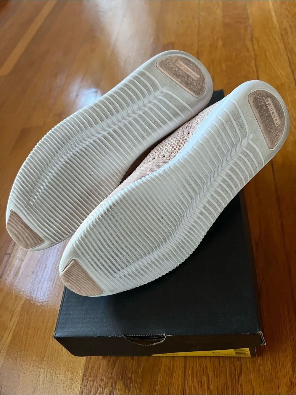 Cole Haan lightweight knit