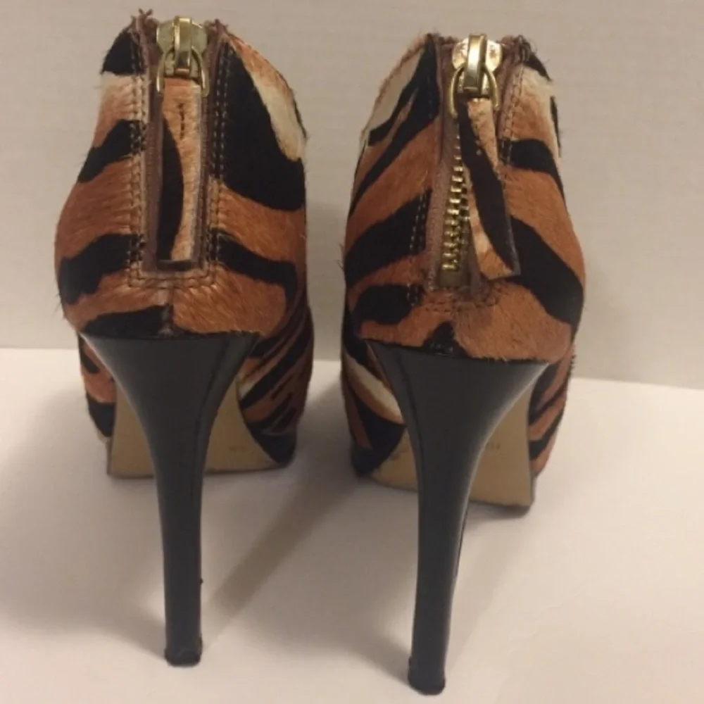 Nine West bold nine