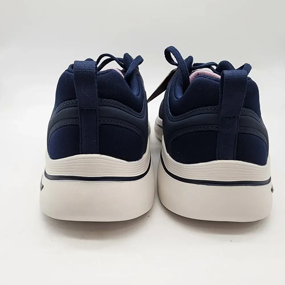 Skechers go walk