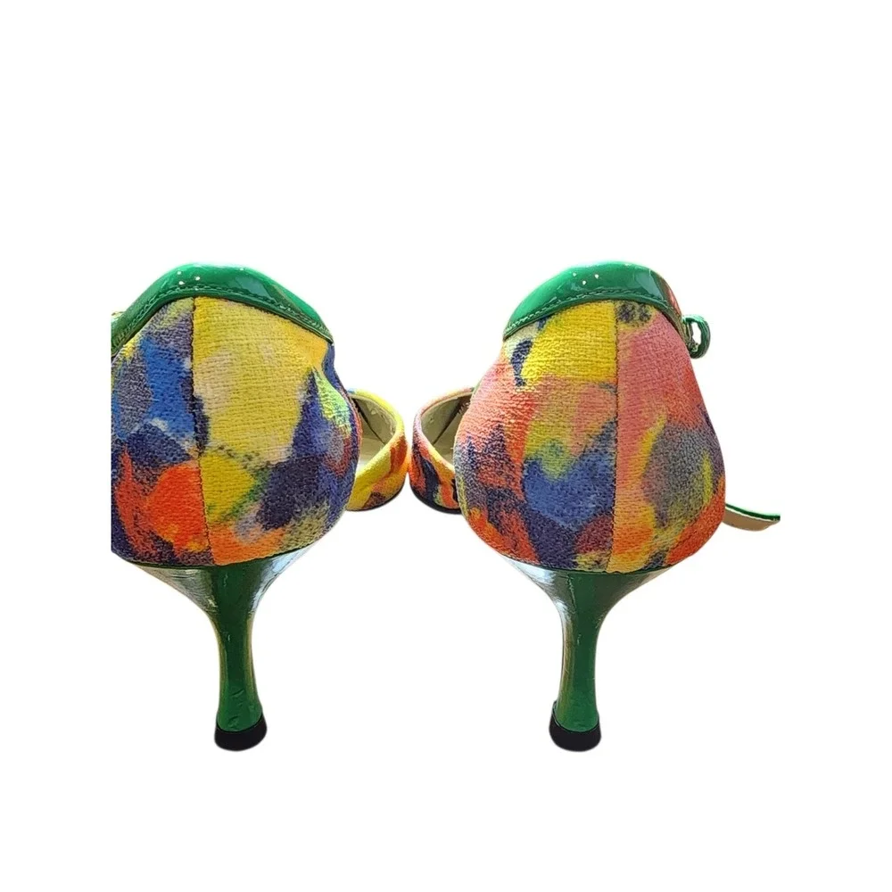 Ellen Tracy these vibrant