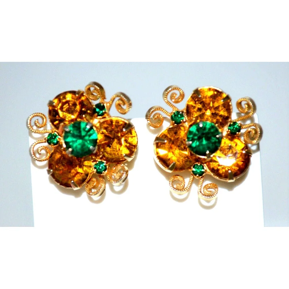 Vintage Gold Tone Metal Clip On Earrings Beautiful Orange &‎ Green Rhinestones