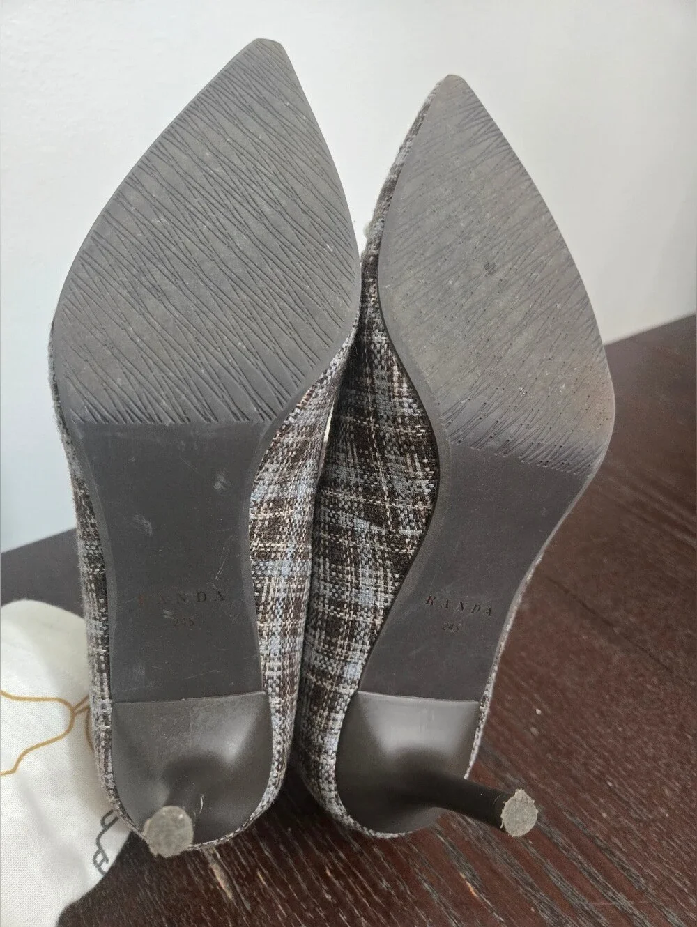 Randa plaid pattern jewel pumps; JP size 24.5, US women's size 7.5