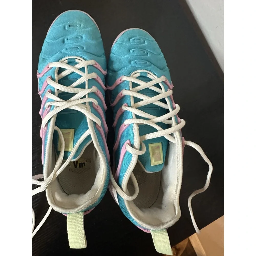Nike Air‎ VaporMax Plus Womens Blue Pink Athletic Running Shoes Sneakers Size 8