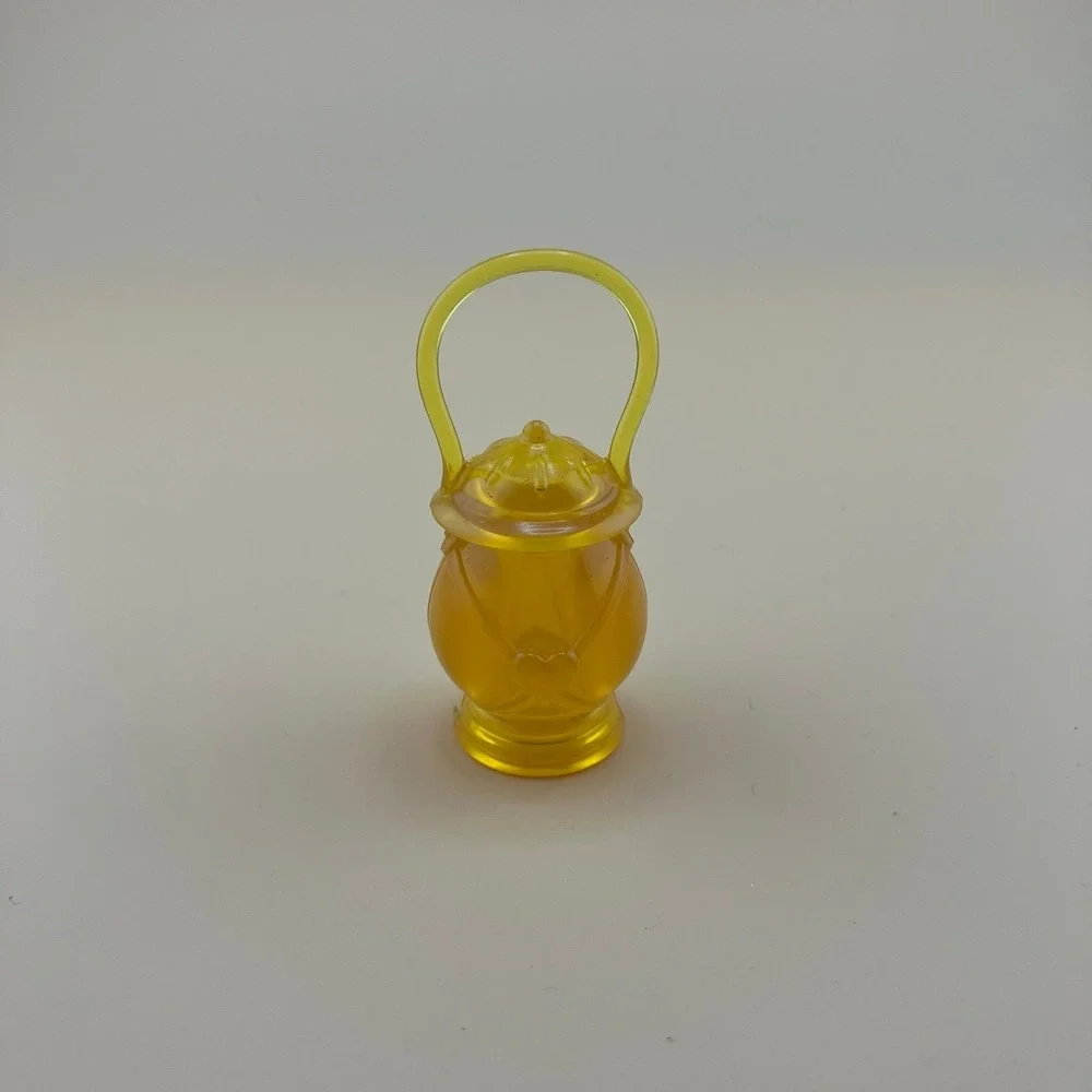 Barbie Camping Fun Yellow Lantern Camping‎ Accessory