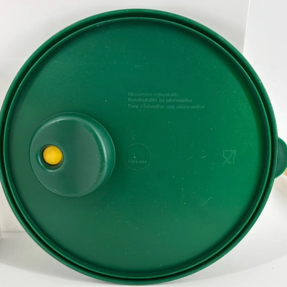 Tupperware rock serve