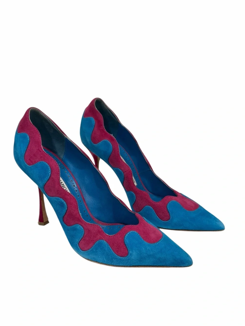 Manolo Blahnik Blue Purple Suede Ulderica Pumps