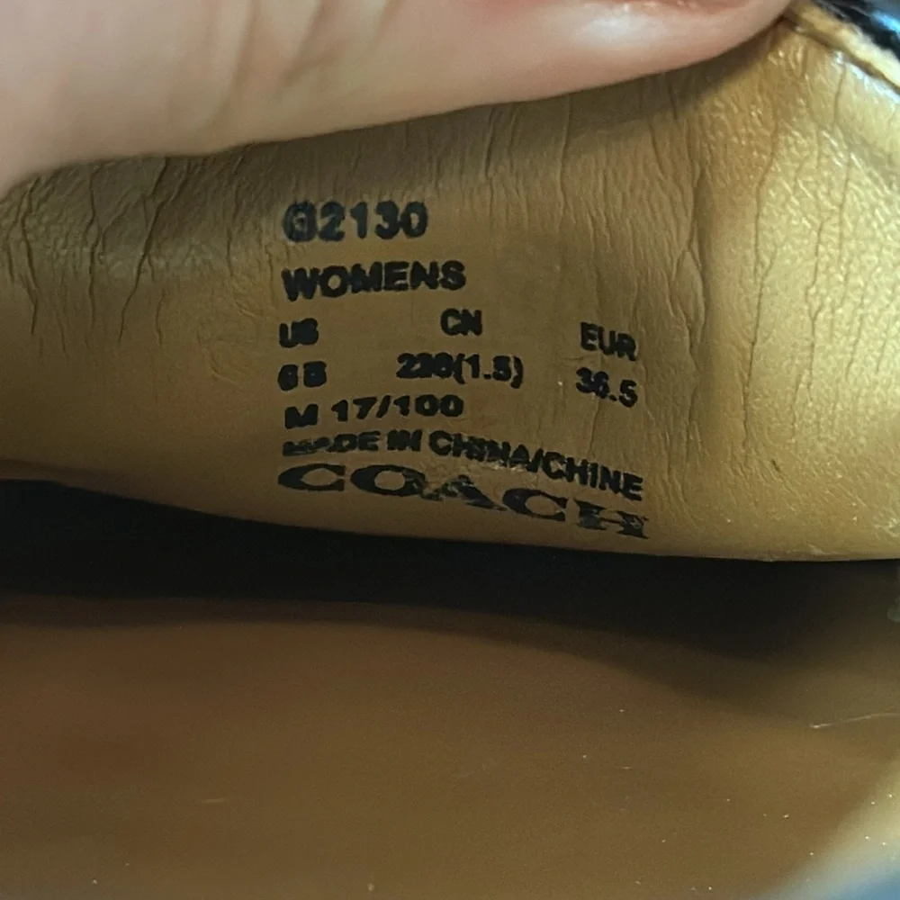 Coach classic leather
