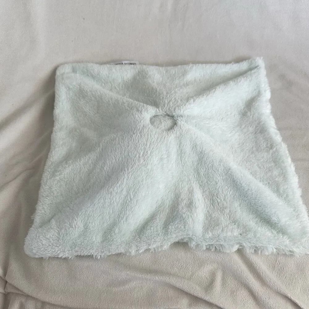 Blankets & Beyond item great