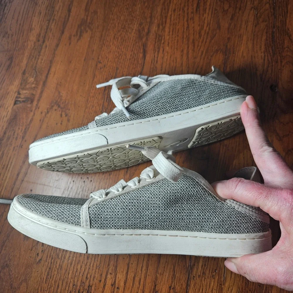 OluKai brand model