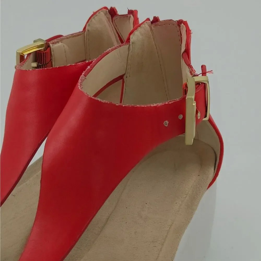 Kenneth Cole Reaction New Gal Women's Size 6 Red White Wedge Sandal