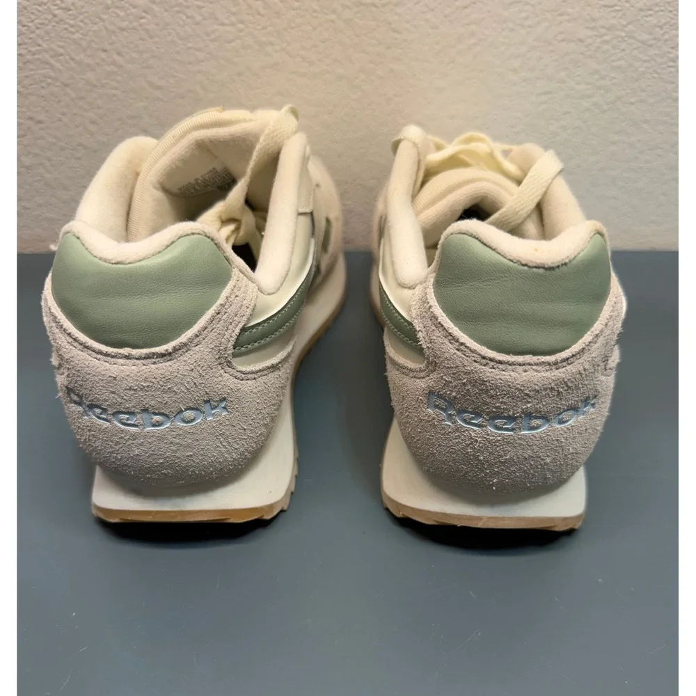 Reebok nwot size