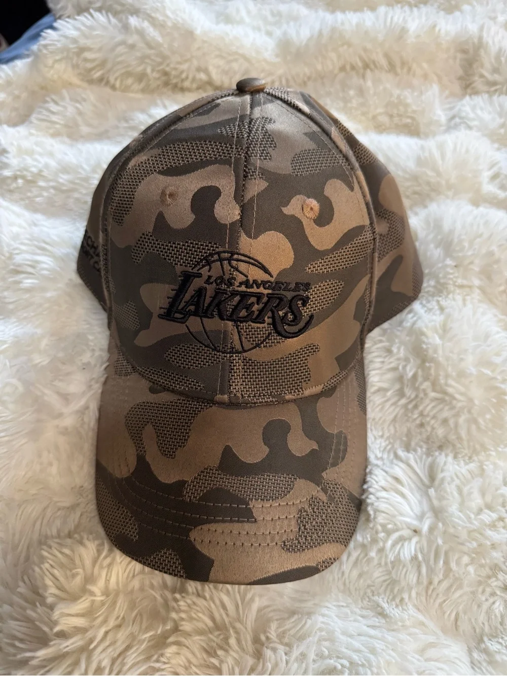 Los Angeles Lakers Camo Baseball Cap - Camouflage