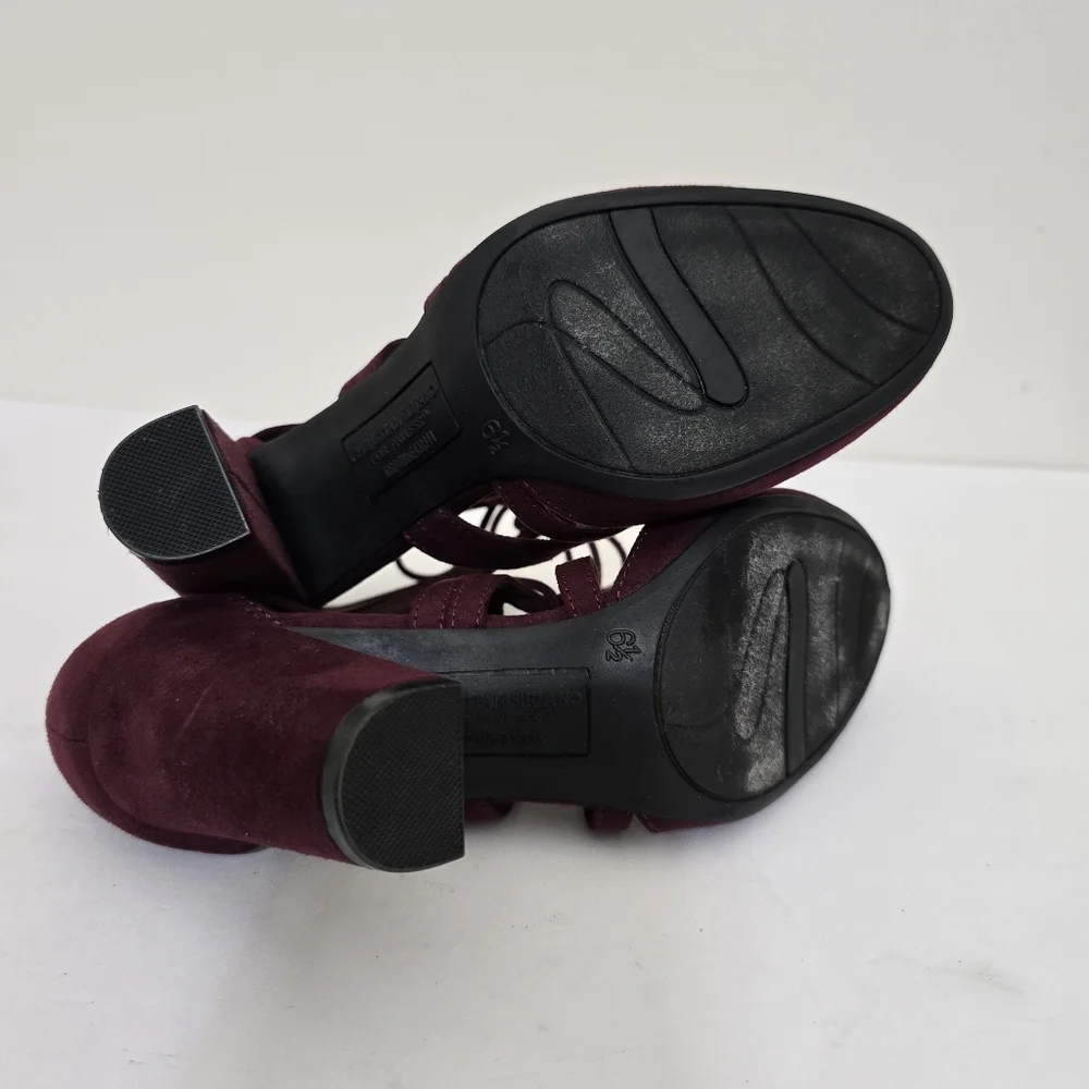 CHRISITIAN SIRIANO size 6.5 Suede Lace Up Strappy Block‎ Heel Shoes Burgundy
