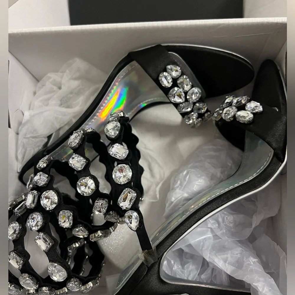 N/A elegant black