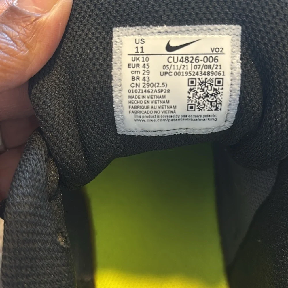 Nike its sleek