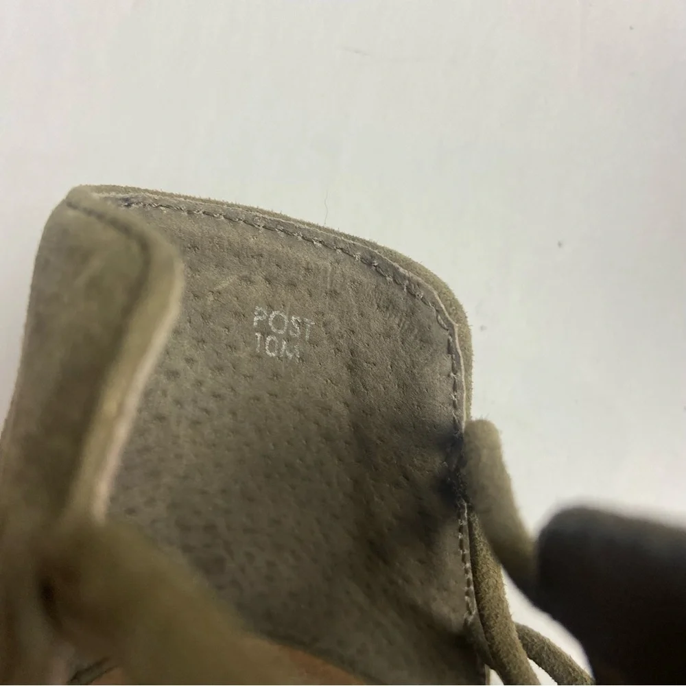 Tahari women heels