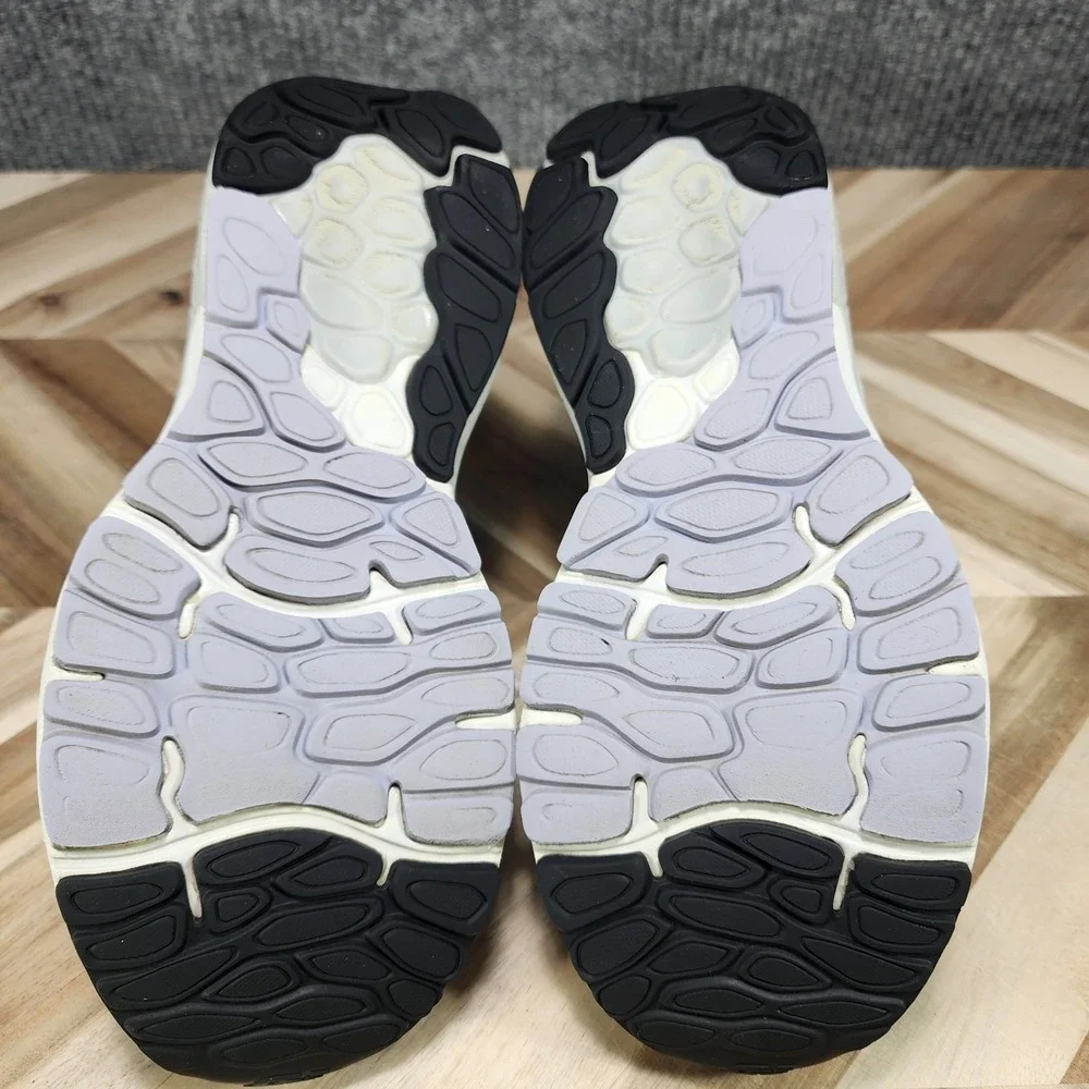 New Balance pre owned