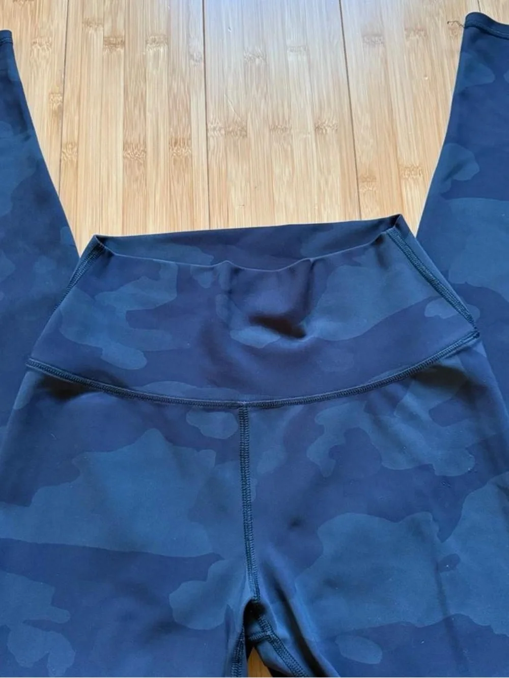 ALO Yoga alo camo